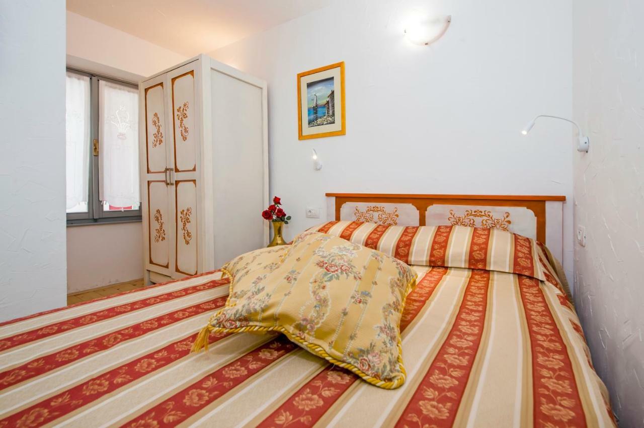 Guest House Sotto I Volti Centro Storico Ρόβινι Εξωτερικό φωτογραφία