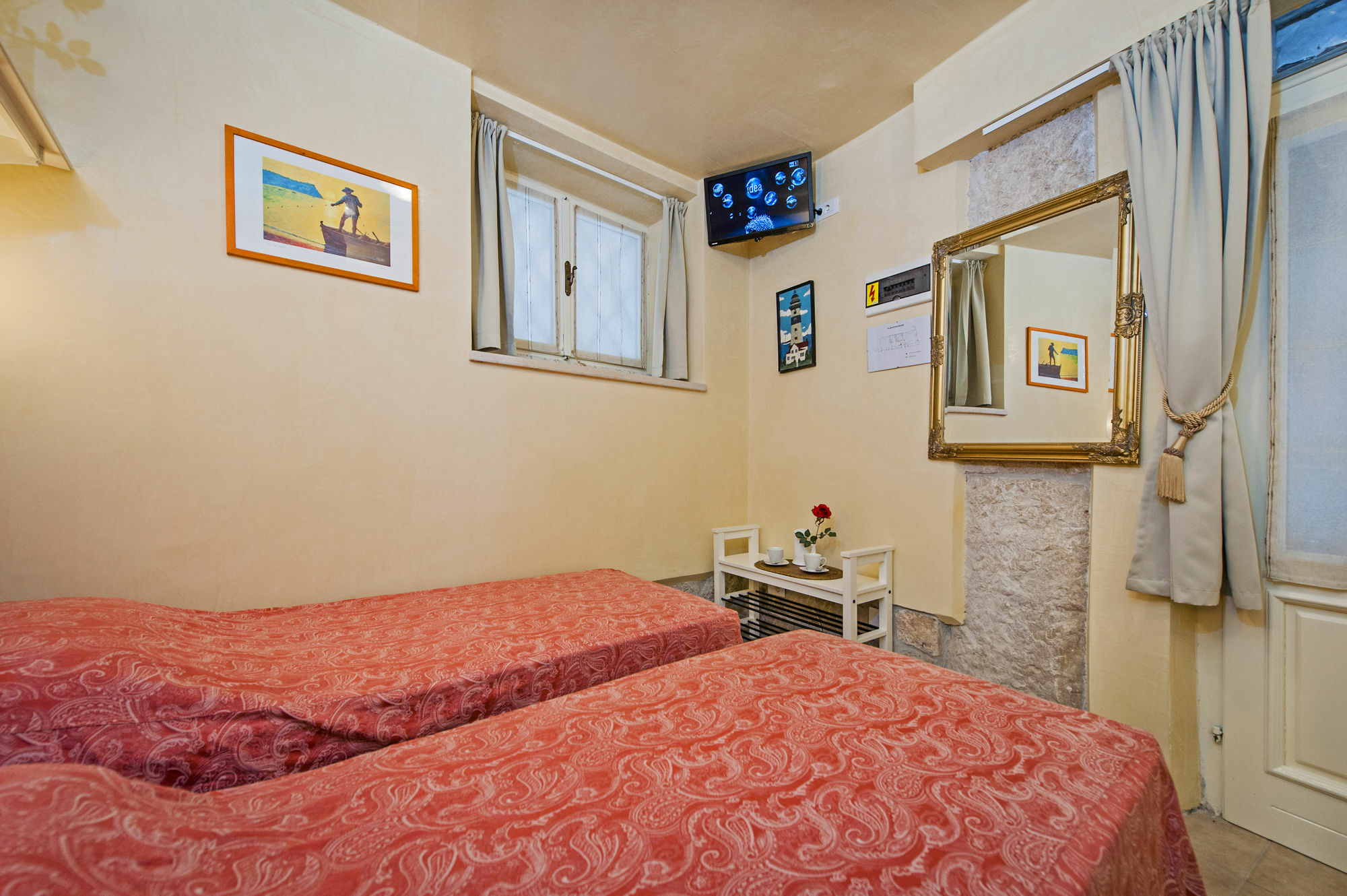 Guest House Sotto I Volti Centro Storico Ρόβινι Εξωτερικό φωτογραφία