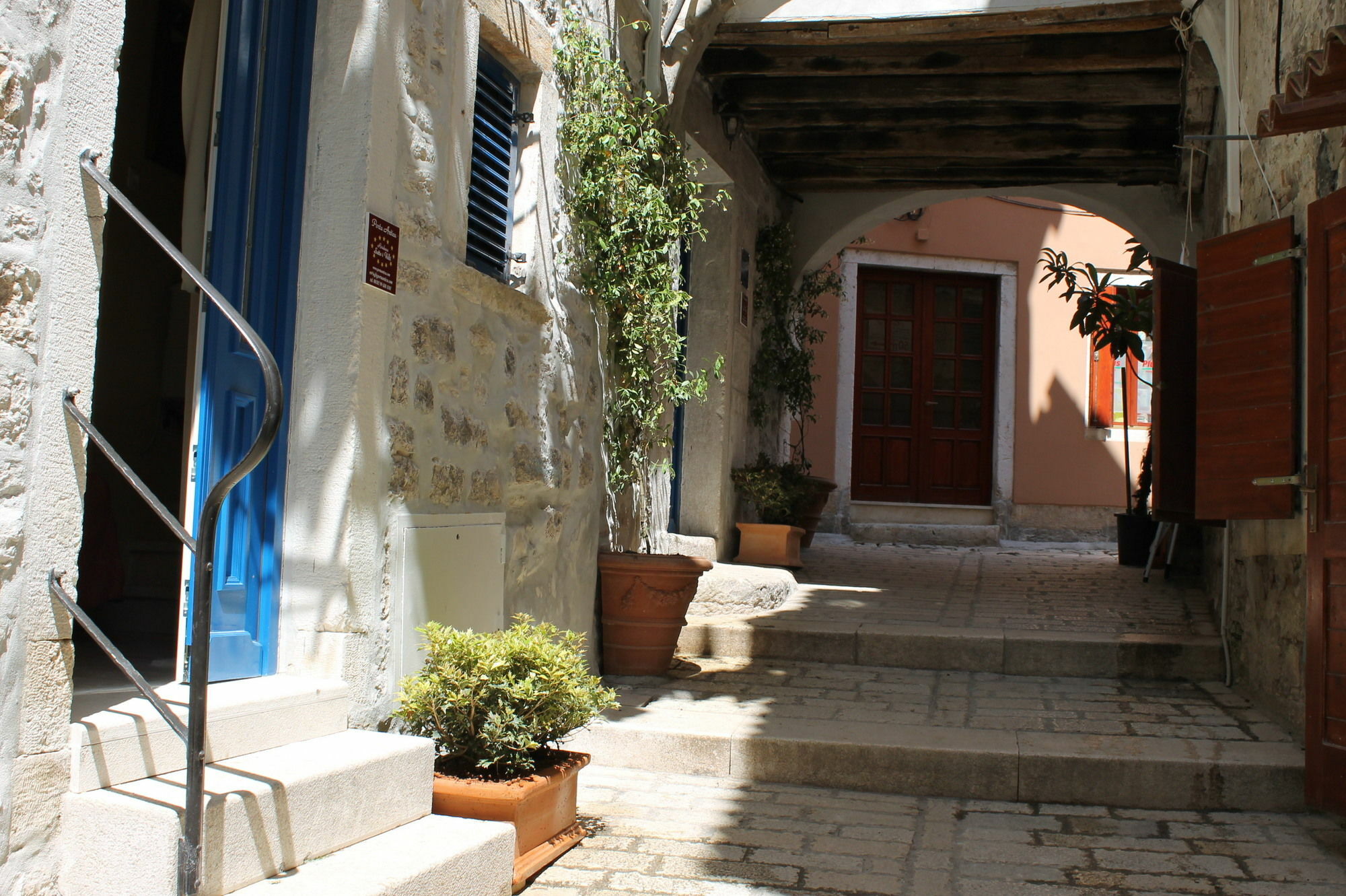 Guest House Sotto I Volti Centro Storico Ρόβινι Εξωτερικό φωτογραφία